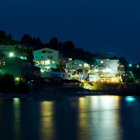 Triple Drasnice 3329g 3* Podgora (Split-Dalmatia)
